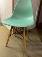 Designer Chair – Retro / Eames Style