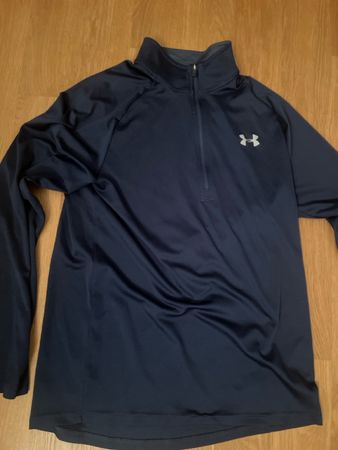 Under Armour Trainingspullover Gr M navyblau, top Zustand