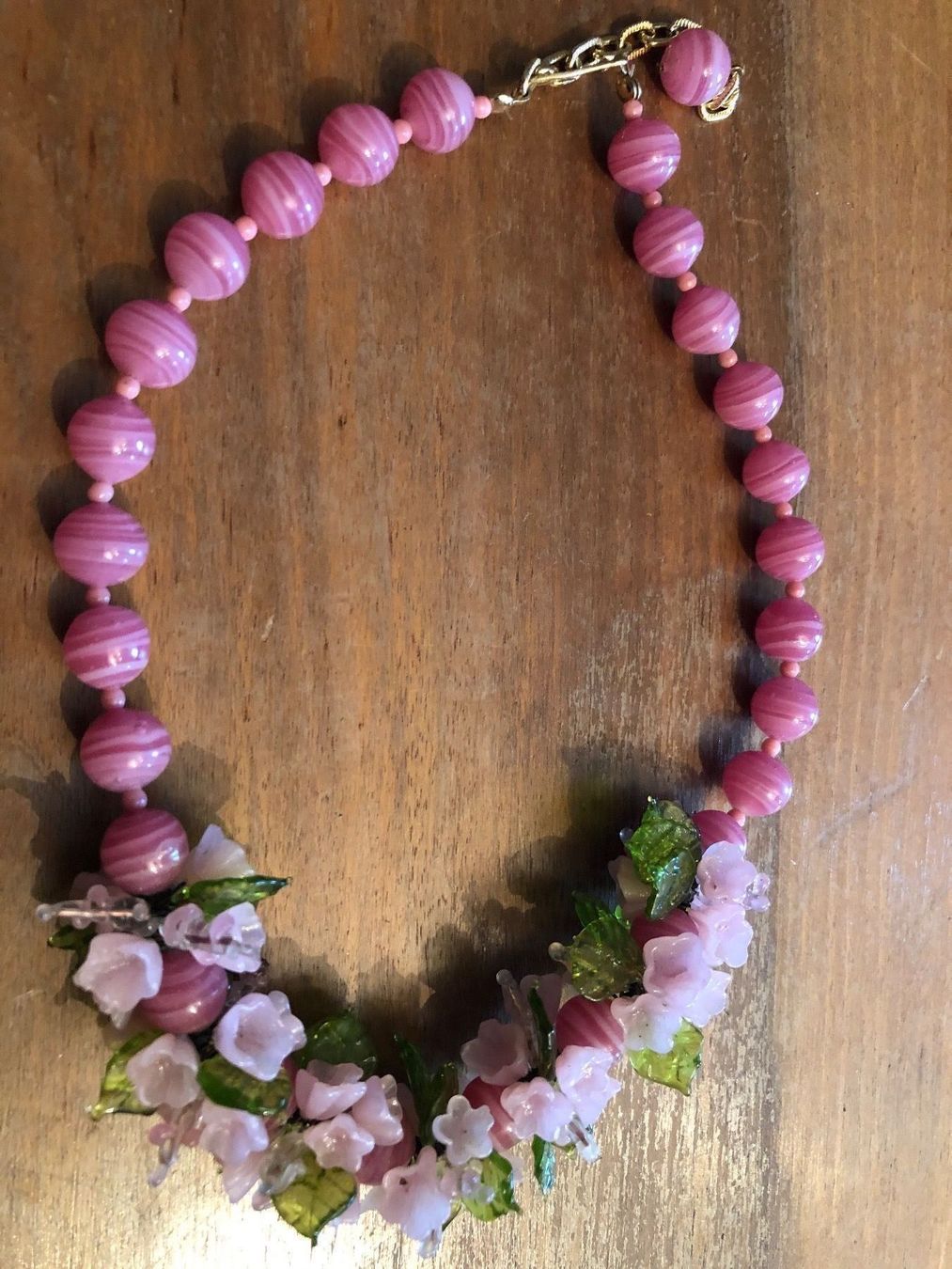 Catenine: GABLONZER GLASBLÜTEN Collier.Rosa farben – Nuovo (secondo la descrizione) da Wald ZH venduto da mlnt 7