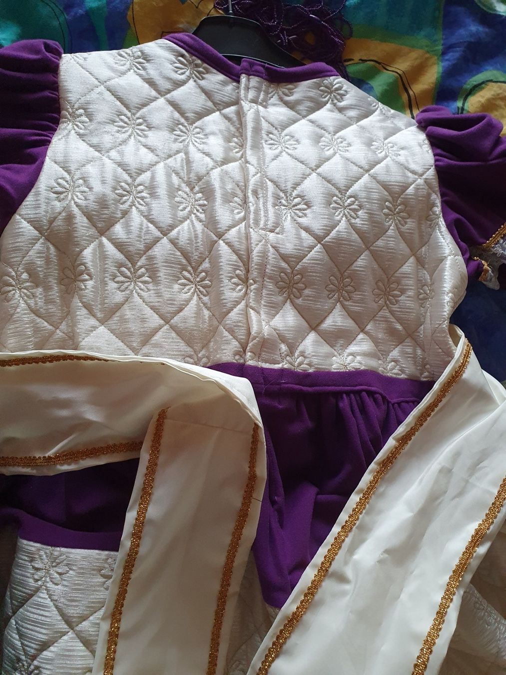 Costumi: Fasnachts Röckli – Nuovo (secondo la descrizione) da Läufelfingen venduto da Netti04 1