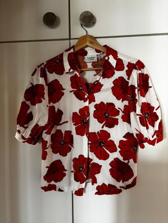 Sommer Bluse mit Blumenmuster, XS, neuwertig