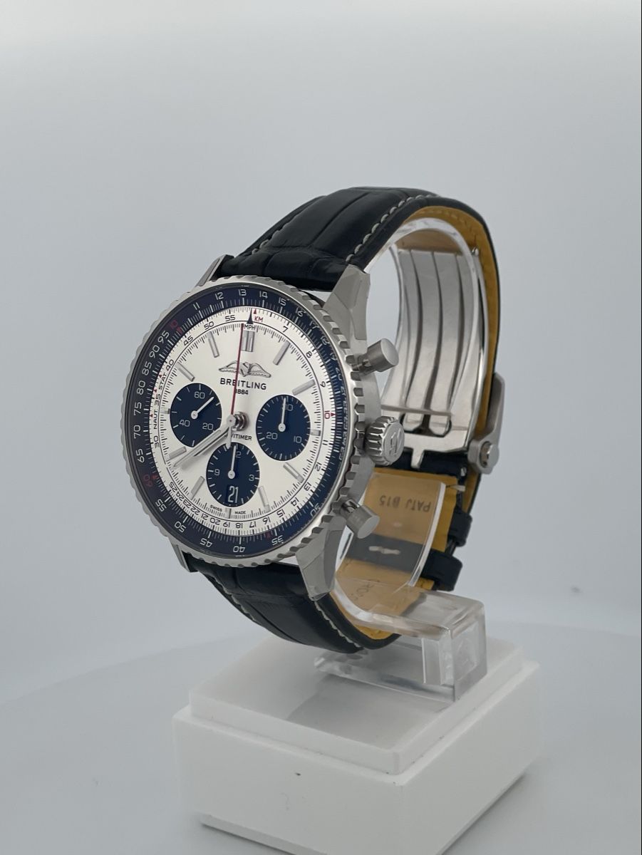 Breitling Orologi: Breitling Navitimer B01 Chronograph - AB0138 – Nuovo (secondo la descrizione) da Wettingen venduto da eleganceshop 3