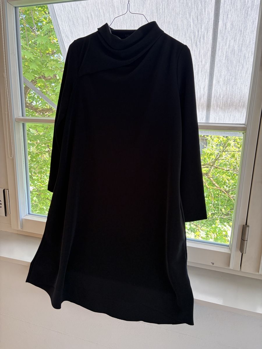 Cos Vestiti: COS - Kleid - Wasserfall Kragen - leicht glänzend – Usato da Zürich venduto da shopping07