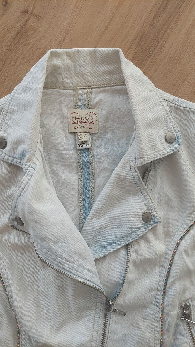 Mango Giacche: Mango Jeansjacke Grösse S, hellblau, guter Zustand – Usato da Kriens venduto da izzisabel 1