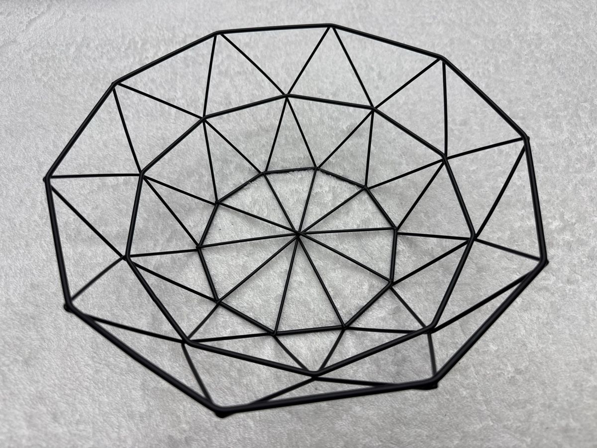 Autres articles pour la maison: Superbe panier à fruits neuf – Neuf (Voir description) à Chenens par anasantos90