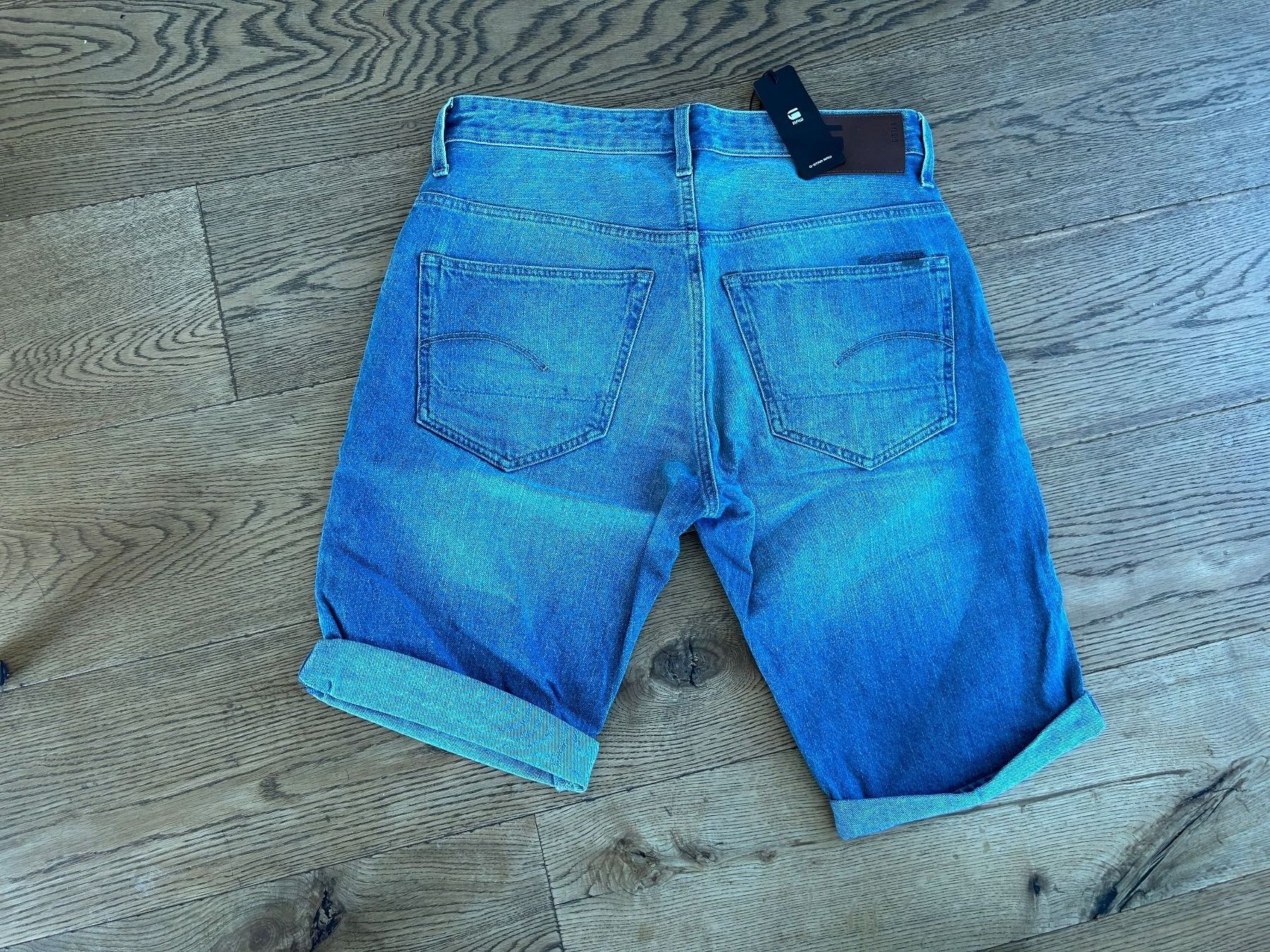 Jeans: Jeans, Shorts G-Star //NEU// 32 – Nuovo (secondo la descrizione) da Stettfurt venduto da outlet72 1