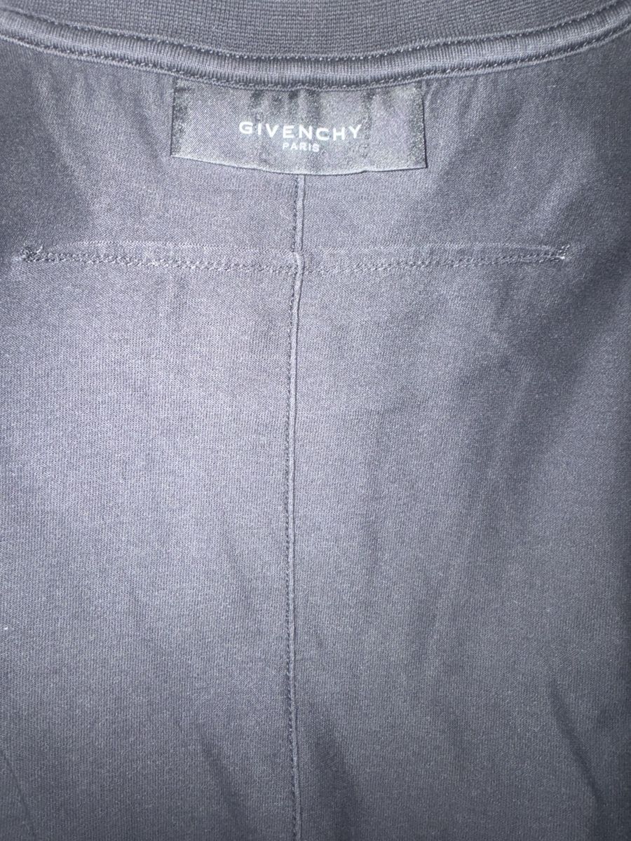 T-shirt: T-shirt Givenchy – Usato da Genève venduto da Dan83 2