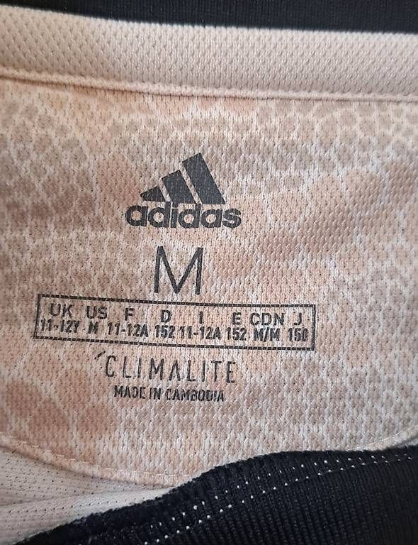 Survêtements: Kinder Trikot ManU Gr.152 – D'occasion à Brunnen par Rodge 2
