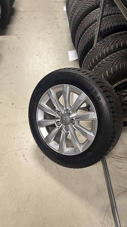 Audi Pneumatici & Ruote complete: A3 2015 Räder – Usato da Wimmis venduto da TheCarnet 2