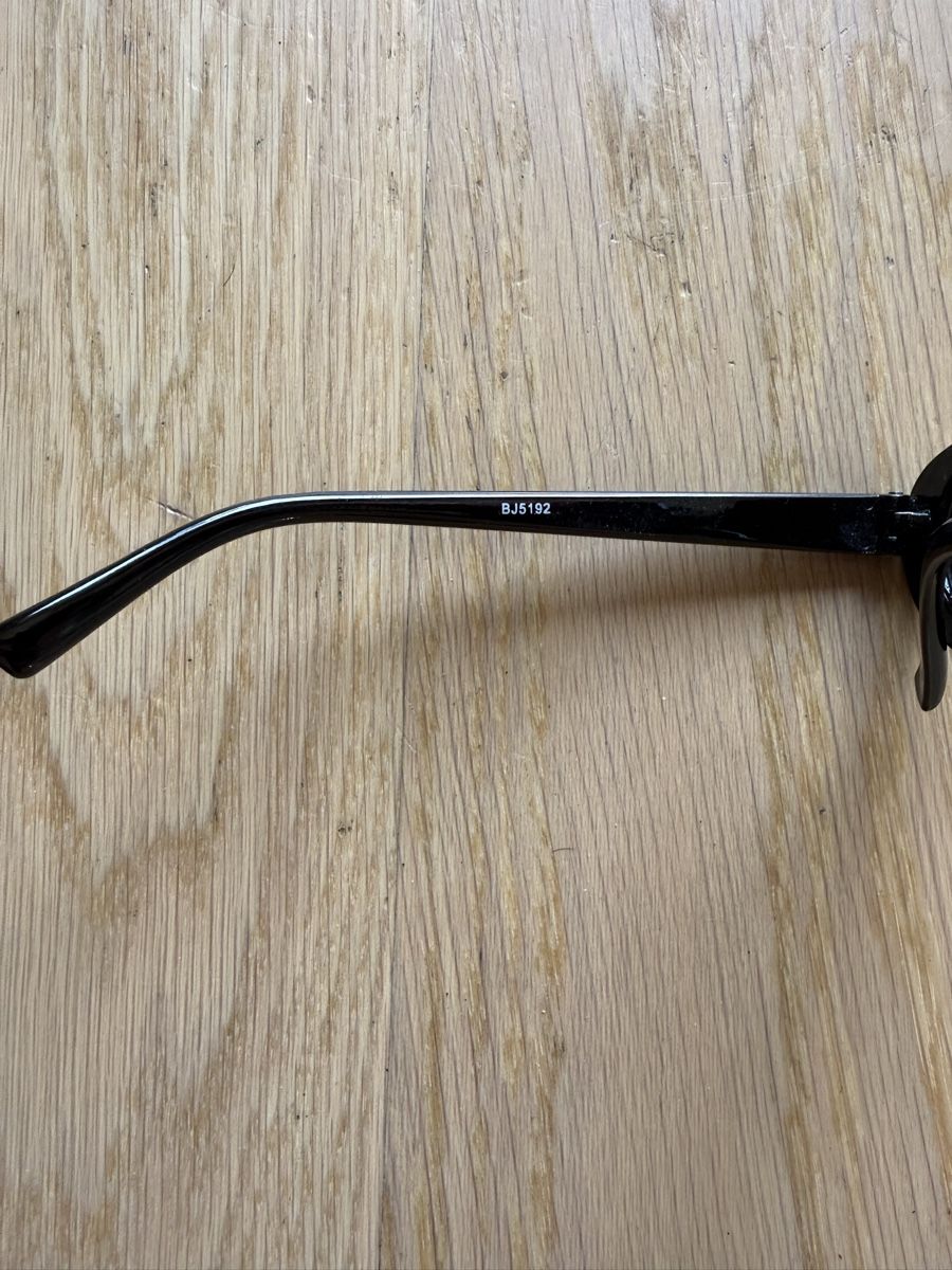Occhiali & Lenti: Lässige Sonnenbrille in schwarz  – Usato da Zürich venduto da sandro_colombini 3