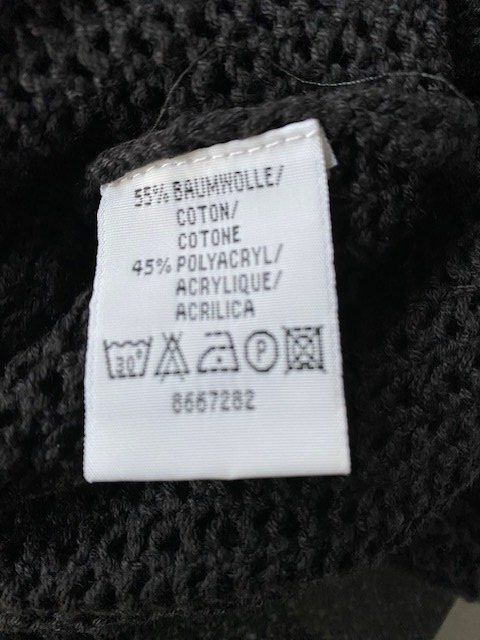 Boleros: Schwarze Strickjacke Gr. L, in Bolero-Form – Gebraucht aus Ergisch von July64 3