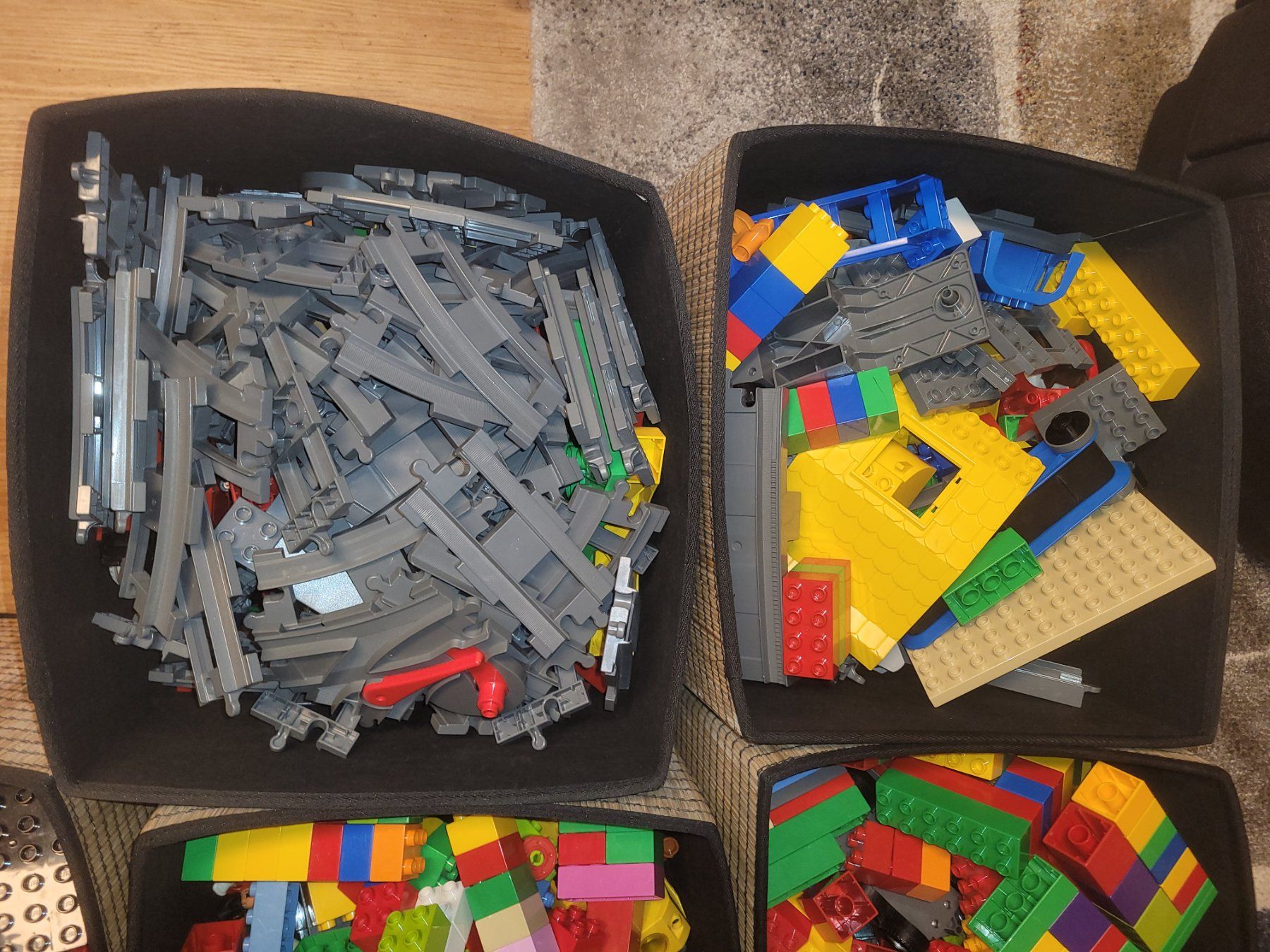 Lego Giocattoli: 5 kisten lego wenig bespielt – Usato da Schalunen venduto da Sunneschiin09 1