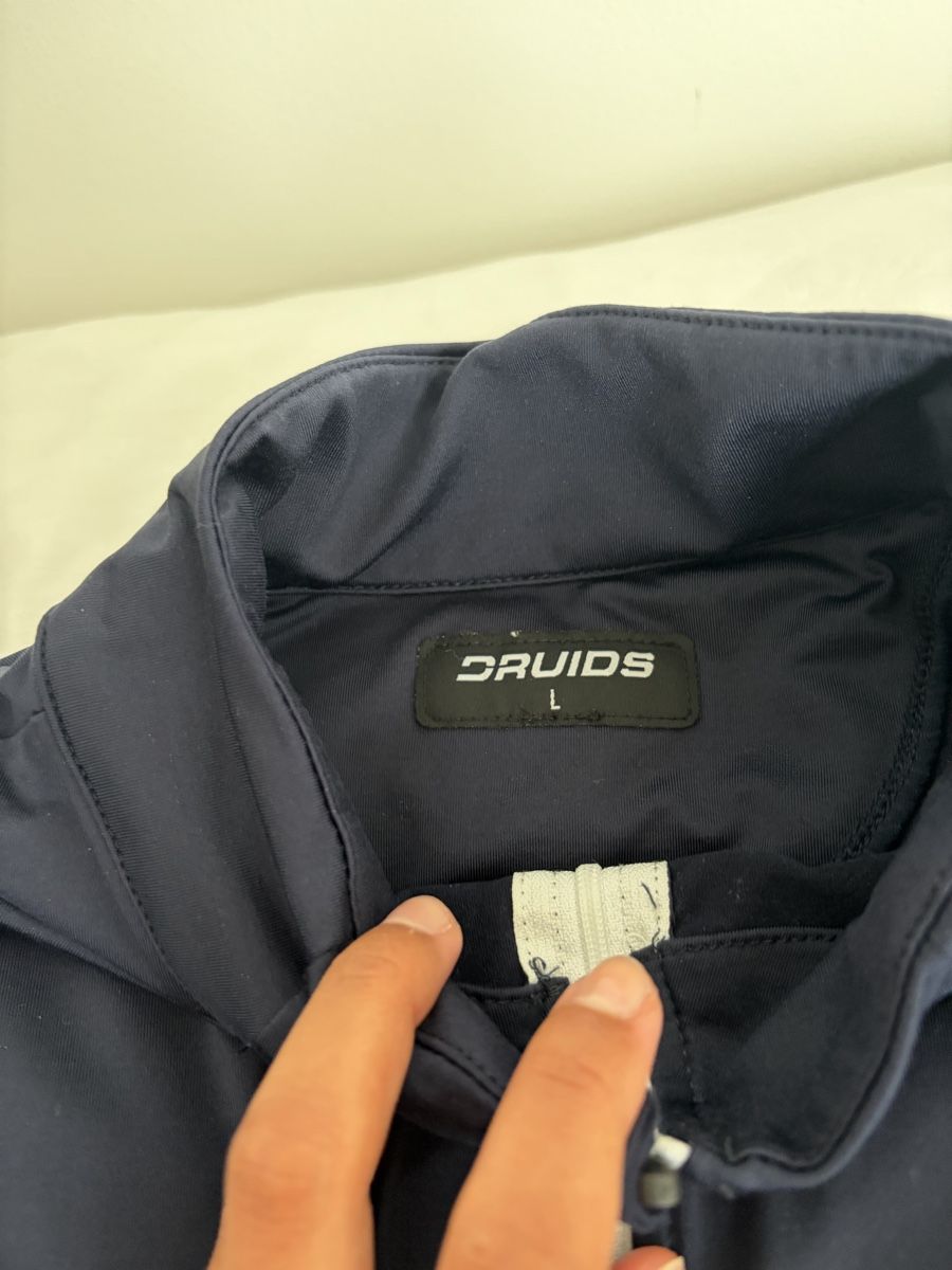 Pulls & Sweat-shirts: Druids Pullover dunkelblau Grösse L 2 St. – D'occasion à Meggen par moni_96 3