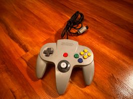 Manette Nintendo N64 originale, état Neuf.