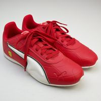 Sneakers Tune Cat Driving Scuderia Ferrari. Pointure 39
