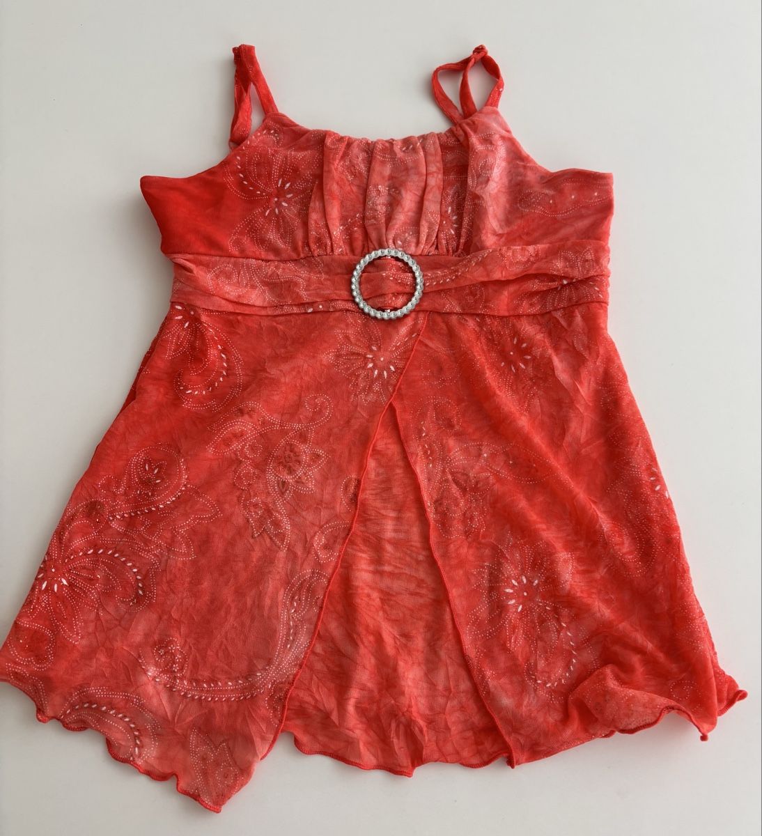 Blusen, T-Shirts & Tops: Trägershirt Mädchen, Grösse 116/122 – Gebraucht aus Rain von Denbie