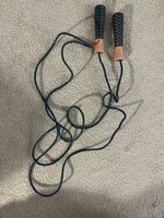 Springseil mit ergonomischen Griffen