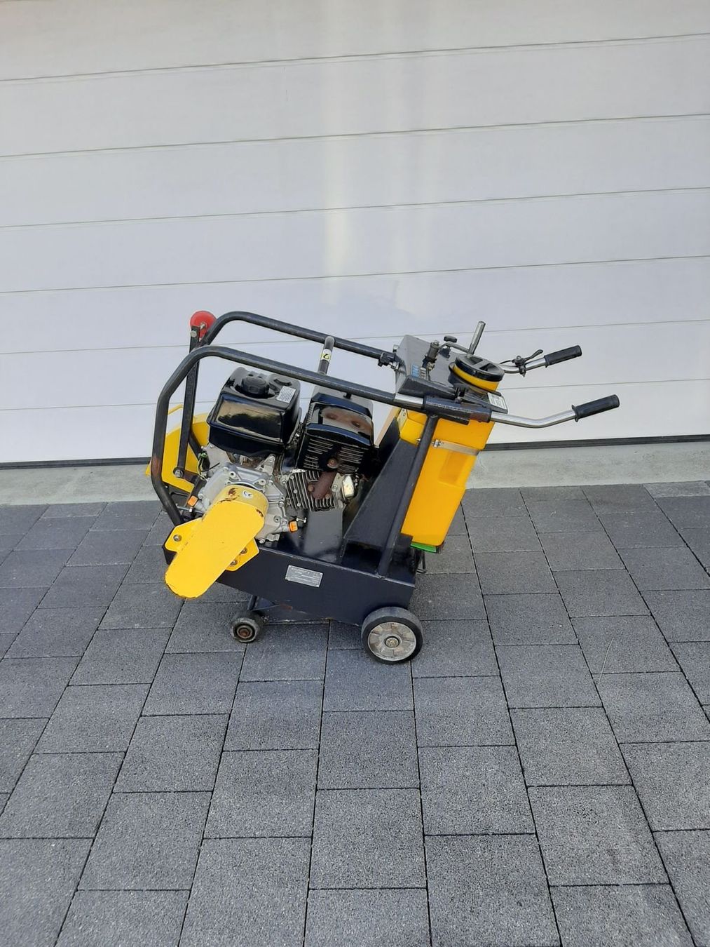 Tutte le macchine: Fugenschneider Baumax Benzin 450mm Blatt – Usato da Rain venduto da Kleinmoto 3