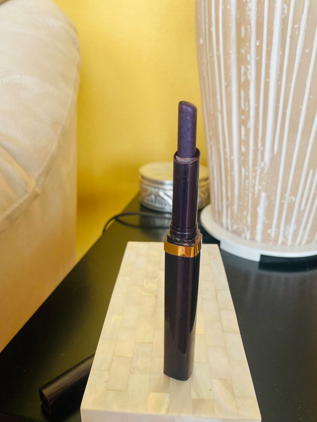 Make-up: Loréal Rouge captif – Usato da Belmont-sur-Lausanne venduto da chu_vxf5 1