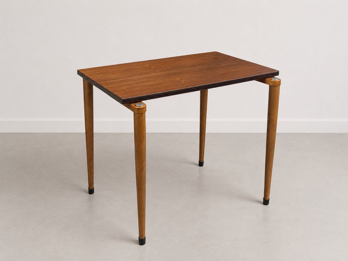 Tische: Beistelltisch Teak, Mid-Century – Gebraucht aus Dachsen von Lor_sch