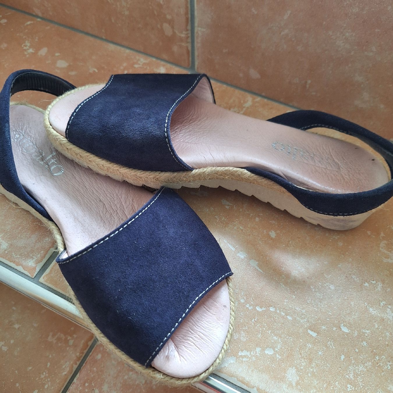 Scarpe da donna: Sandale Leder 39 – Usato da Steckborn venduto da country43 2