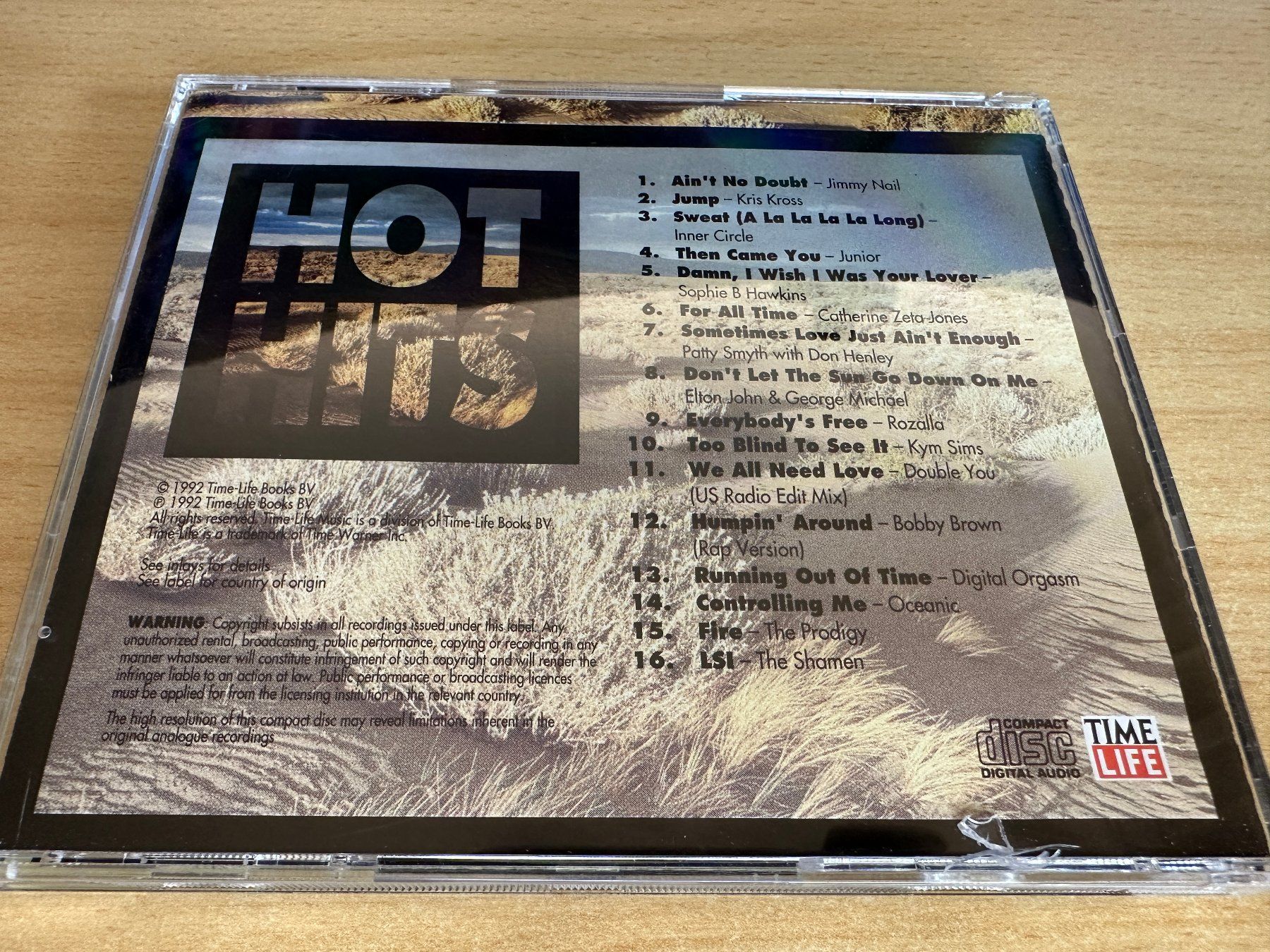 CD: Various – Hot Hits – Usato da Rikon im Tösstal venduto da Alpenmutz 1