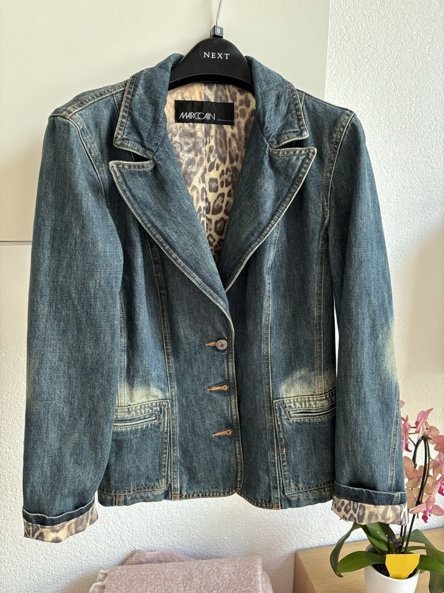 Giacche: Veste en jeans Marc Cain t.3 – Nuovo (secondo la descrizione) da Grugnay (Chamoson) venduto da Esperanza67