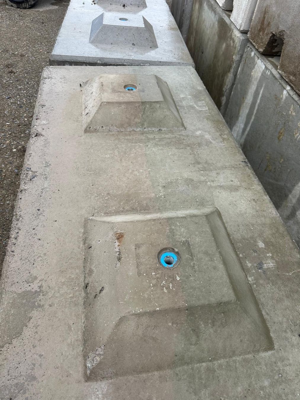 Pietre & tegole: Betonblocksteine Ebi-Bloc 1.6 – Usato da Dielsdorf venduto da jul_srz9 4
