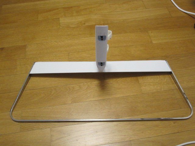 Philips Wandhalterungen: Philips-TV-Ständer – Gebraucht aus Ehrendingen von spanky11