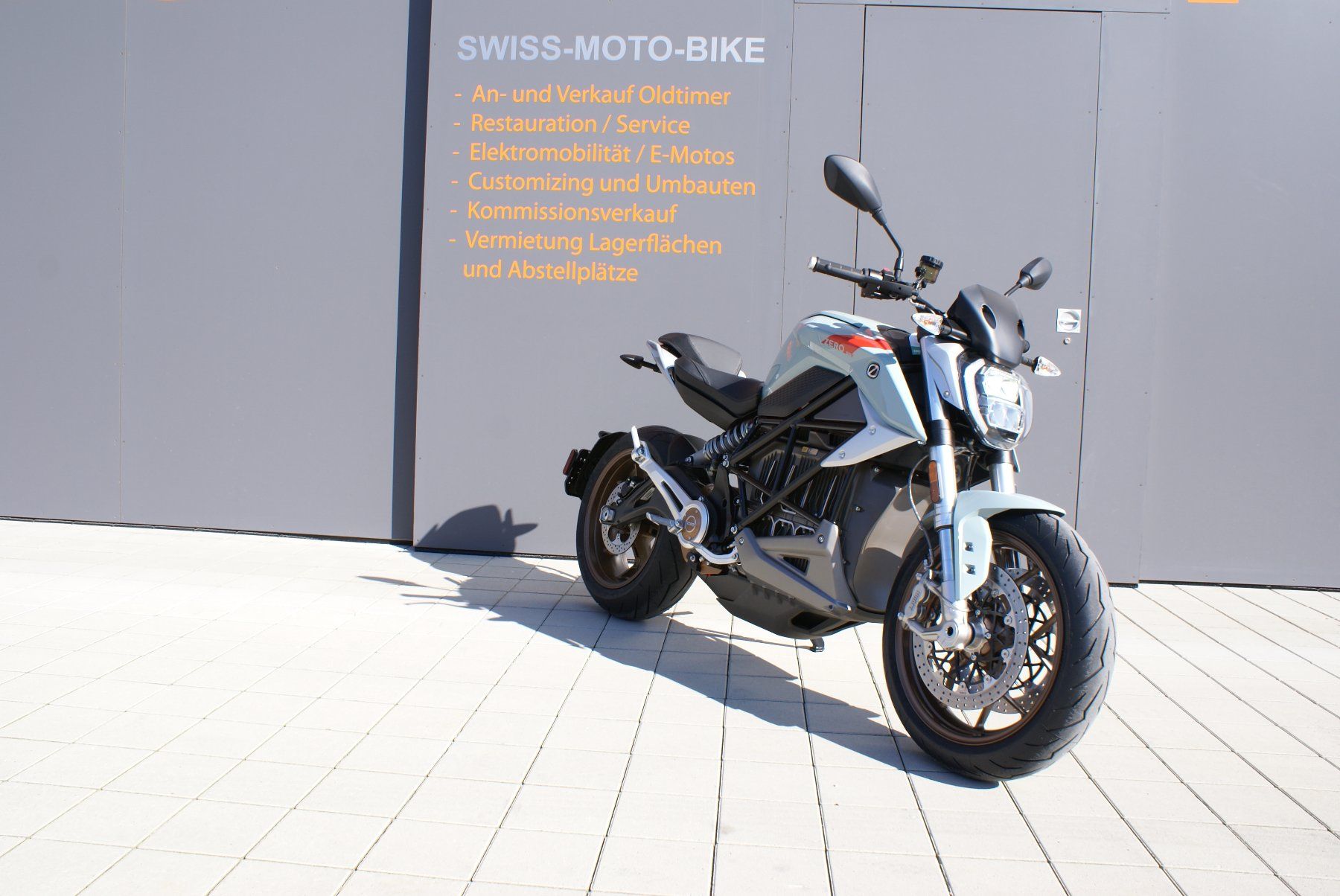 Zero Motorcycles Strada: Zero SRF Neufahrzeug zum halben Preis 50% eingespart – Nuovo (secondo la descrizione) da Seewen SO venduto da Swiss-moto-bike 9