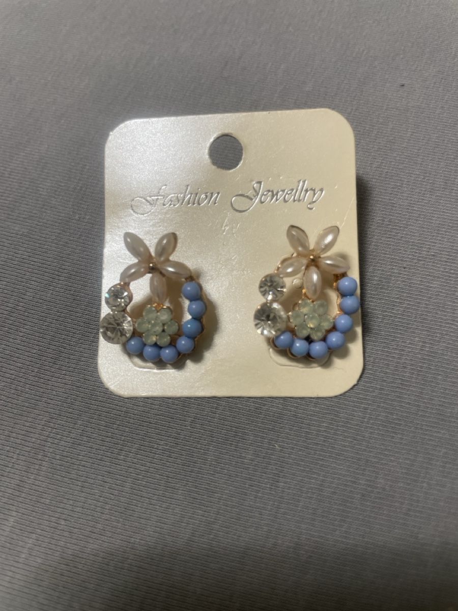 Ohrringe & -stecker: Ohrschmuck – Neu (gemäss Beschreibung) aus Rorschach von eme_8swl