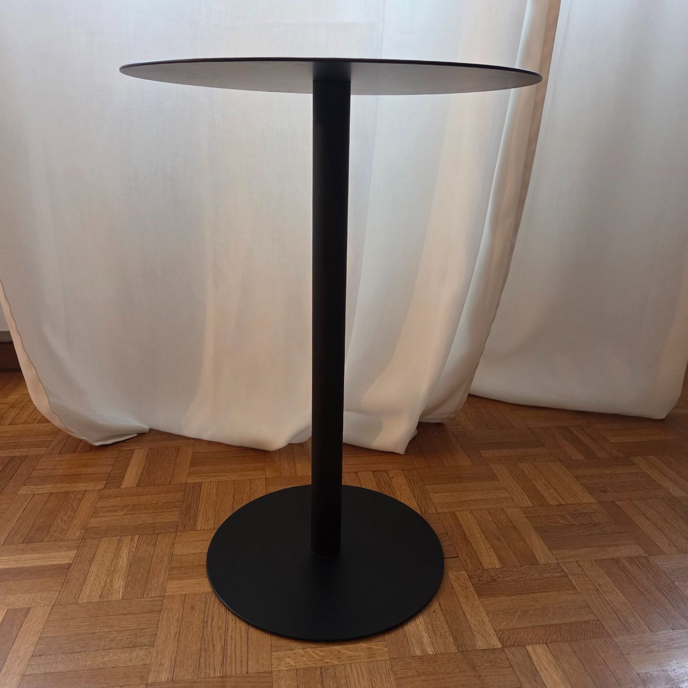 Tische: Table d'appoint métal noir – Gebraucht aus Onex von AF. 2