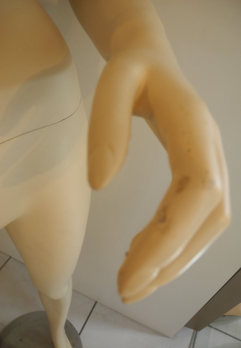 Autres décorations & accessoires: Schaufensterpuppe / Mannequin antik "Babette" – D'occasion à Kottwil par Crazyrolf 5