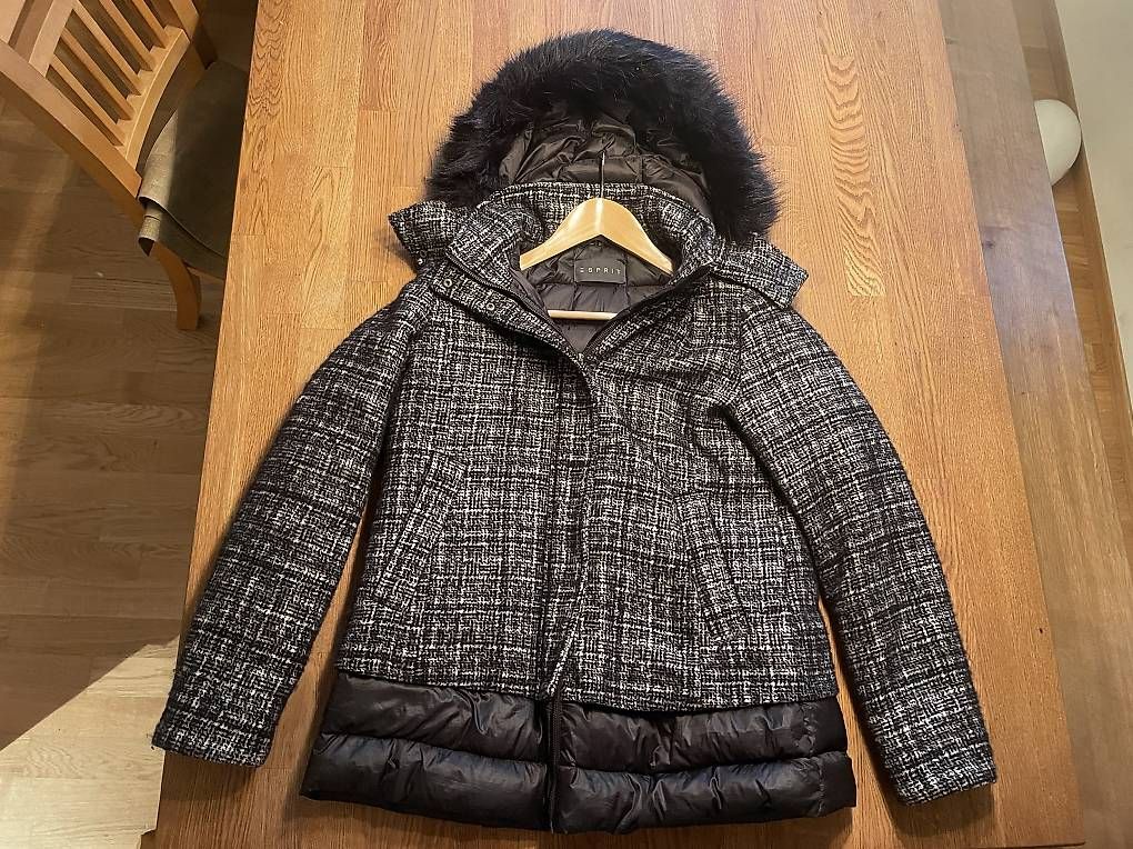 Giacche: Winterjacke von Esprit – Usato da Bäretswil venduto da Vanessia