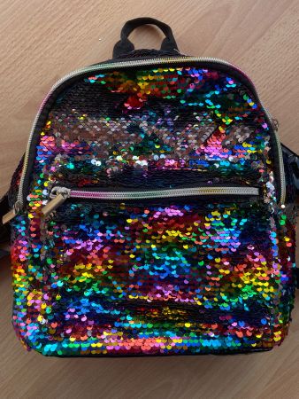 kleiner Rucksack mit Pailletten bunt schwarz