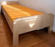 Einzelbett Holzoptik hell guter Zustand 90x200 cm