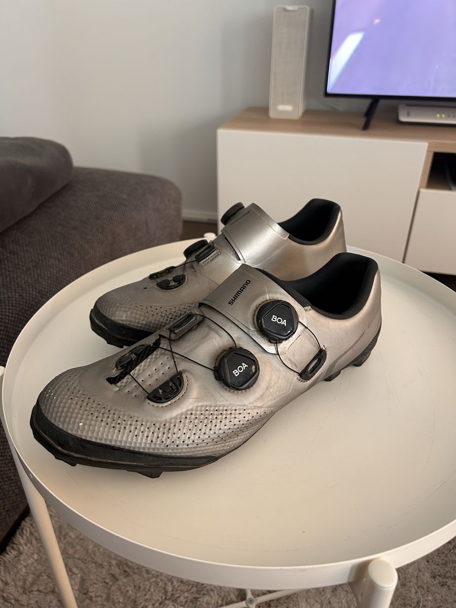 Shimano Scarpe da uomo: MTB Schuhe Shimano XC7 Gr 45 gebraucht – Usato da Zürich venduto da lilisor_1 1