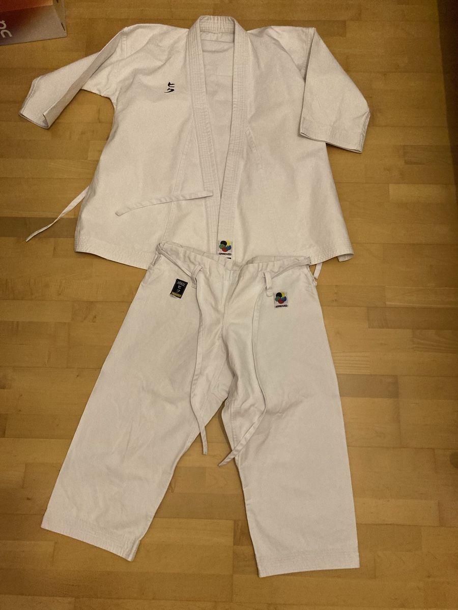 Kimono: Karate Gi Grösse 160 – Usato da Kesswil venduto da Branca-01 3