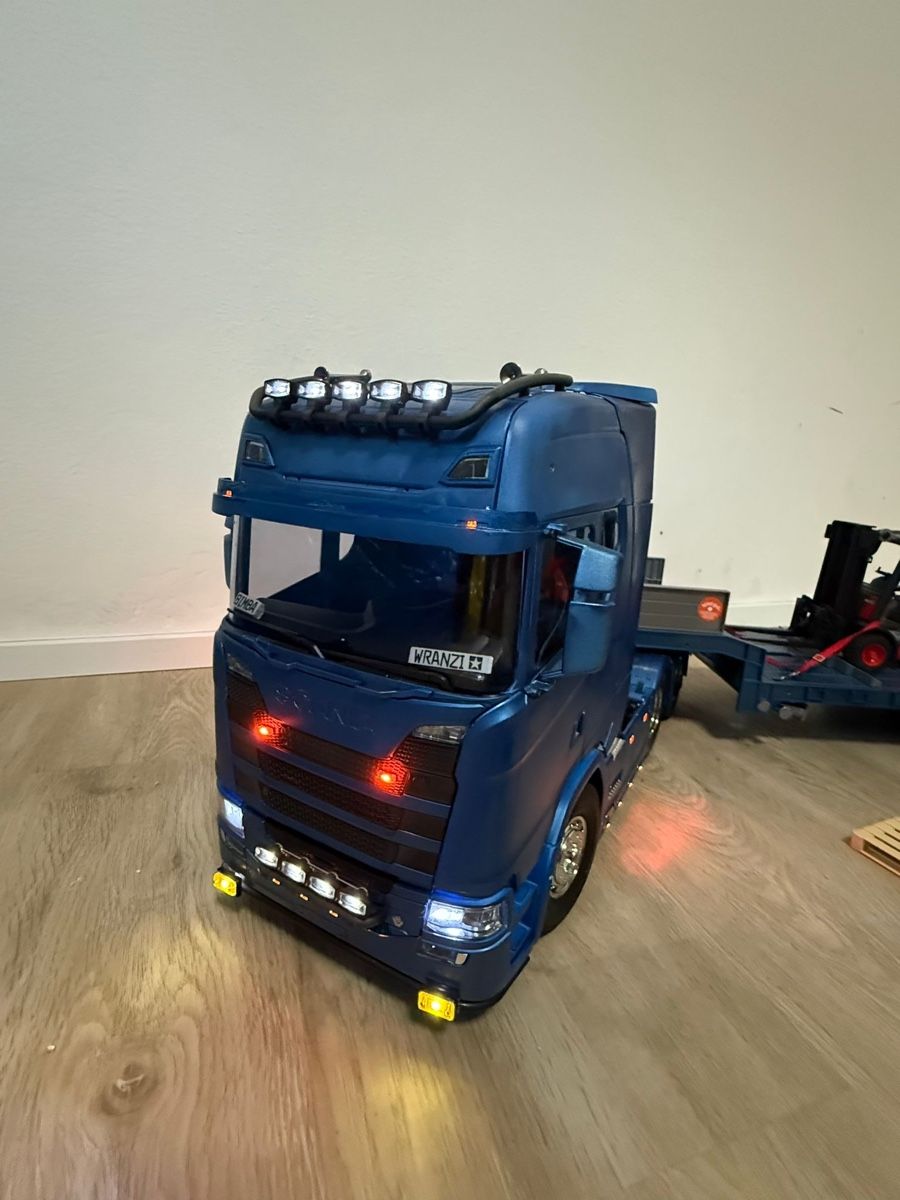 Tamiya Modellismo RC: Scania rc 1:14 tamiya – Nuovo (secondo la descrizione) da Osogna venduto da elisa__ks__ 1