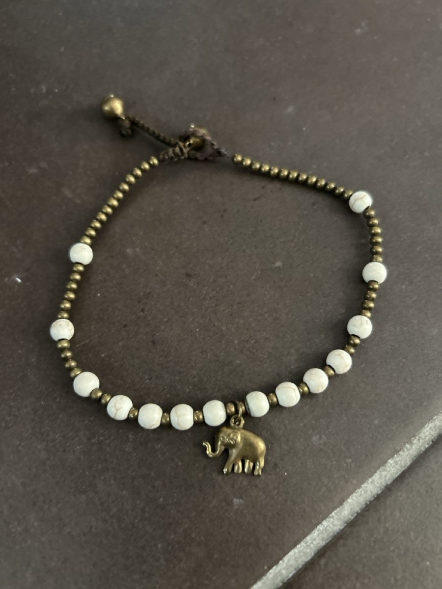 Bracciali & Braccialetti: Fusskette mit Elefant und Glöckchen – Usato da Winterthur venduto da Guizza93