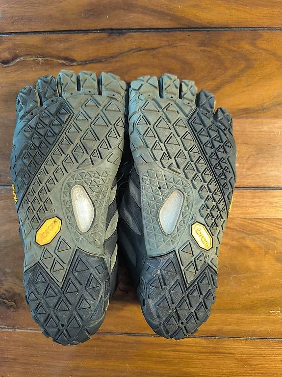 Scarpe da uomo: Vibram Barfussschuhe Gr. 43, neuwertig – Usato da Konolfingen venduto da dom_t6m6 4