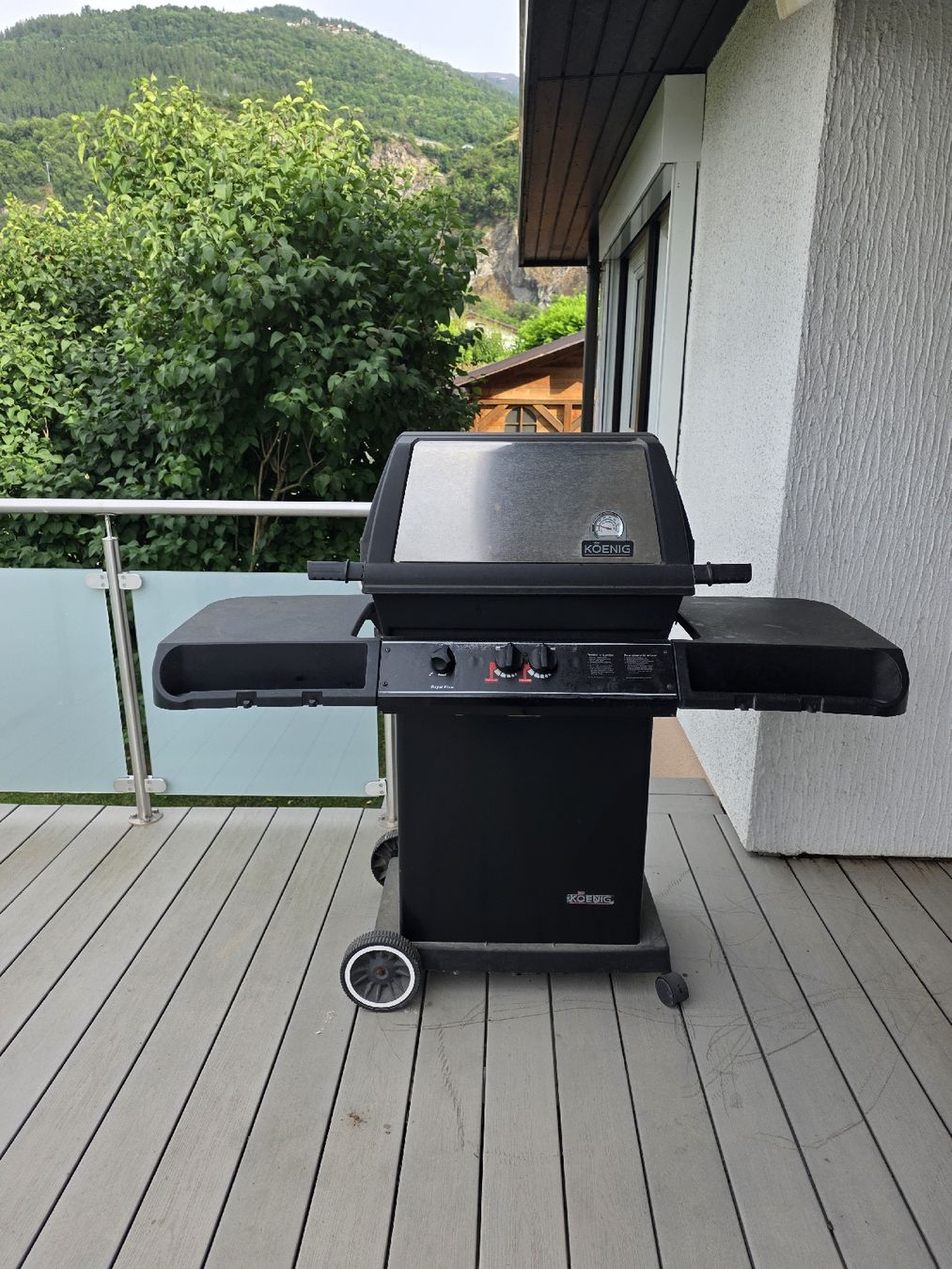 König Griglie: Barbecue à gaz Koenig Royal Plus  – Usato da Aproz (Nendaz) venduto da moonfull 2