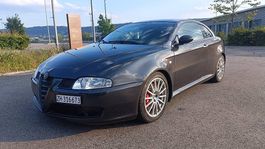 Alfa Romeo GT 3.2 V6 Busso