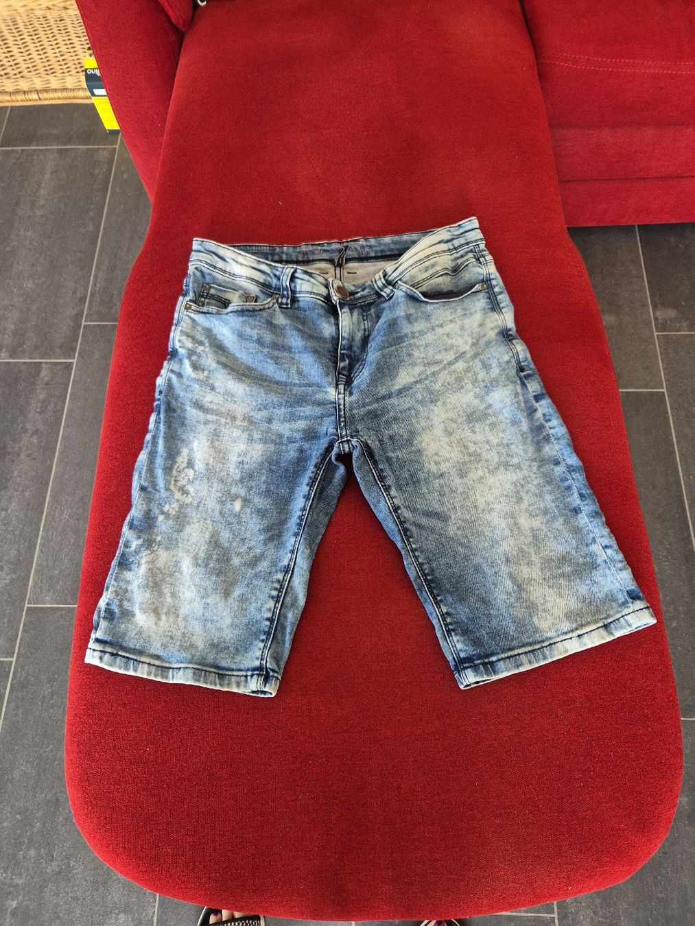 Jeans: Jeans 31 – Usato da Würenlingen venduto da kuh33