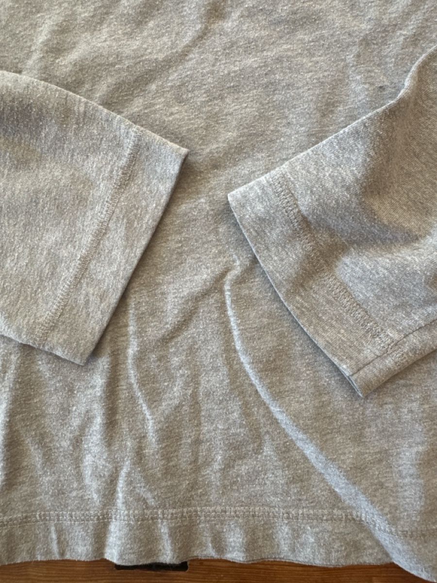 Hollister T-Shirts: 8.00 – Gebraucht aus Mauren von ducducturi 1