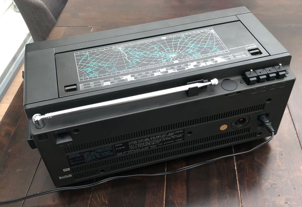 Radio SONY ICF-15L Avec Sa Boite D'origine,fonctionne