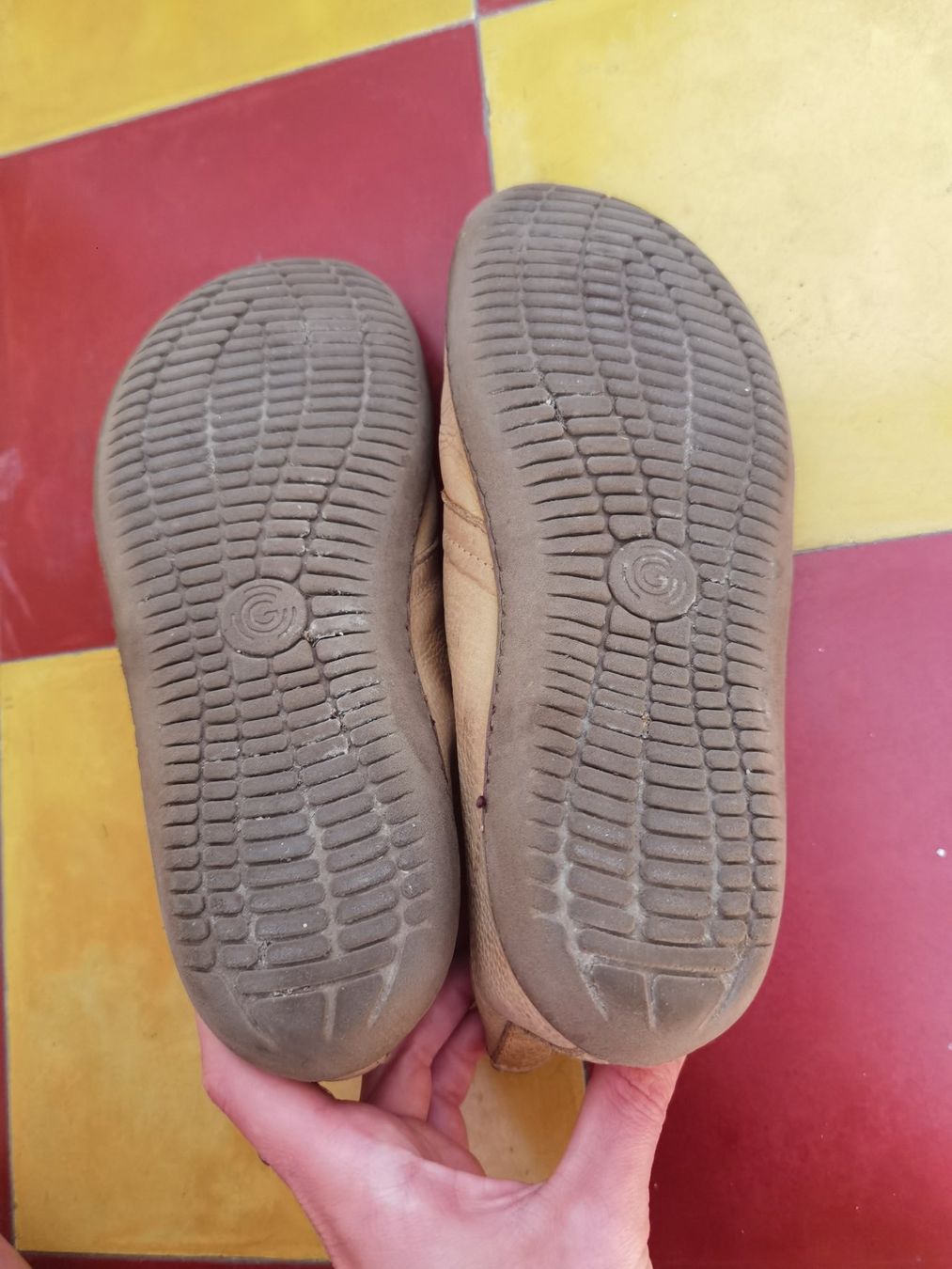 Scarpe da uomo: Barfuss Leder Schuhe Gr. 38 Groundies – Usato da Basel venduto da kap_yhy8 1