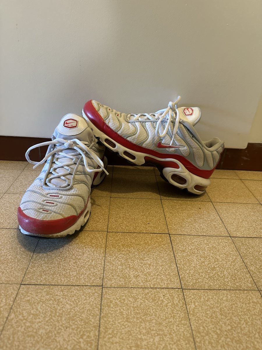 Nike Scarpe da uomo: AIR MAX TN NIKE – Usato da Lausanne venduto da Tipouze