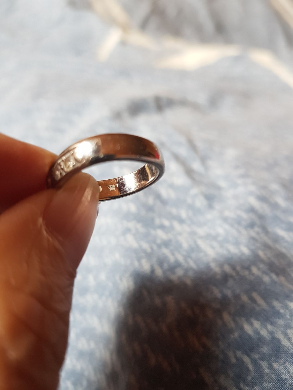 Bagues: Weissgold Ring mit Diamenten – D'occasion à Zweisimmen par Adorable 3