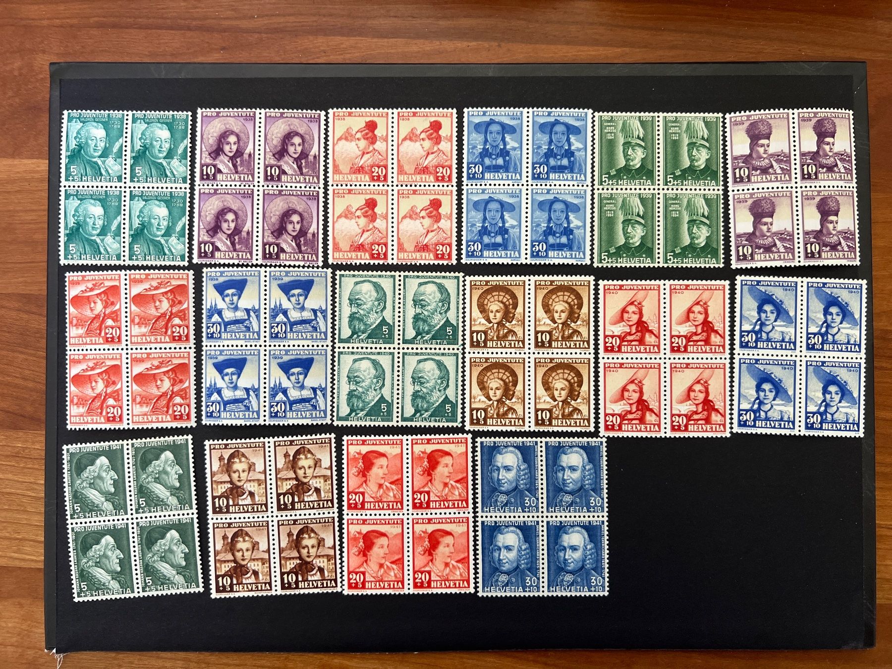 Tutti i francobolli: Pro Juventute Sammlung 1913-1957 Viererblock postfrisch 1a – Nuovo (secondo la descrizione) da Hinwil venduto da Sidi4 5